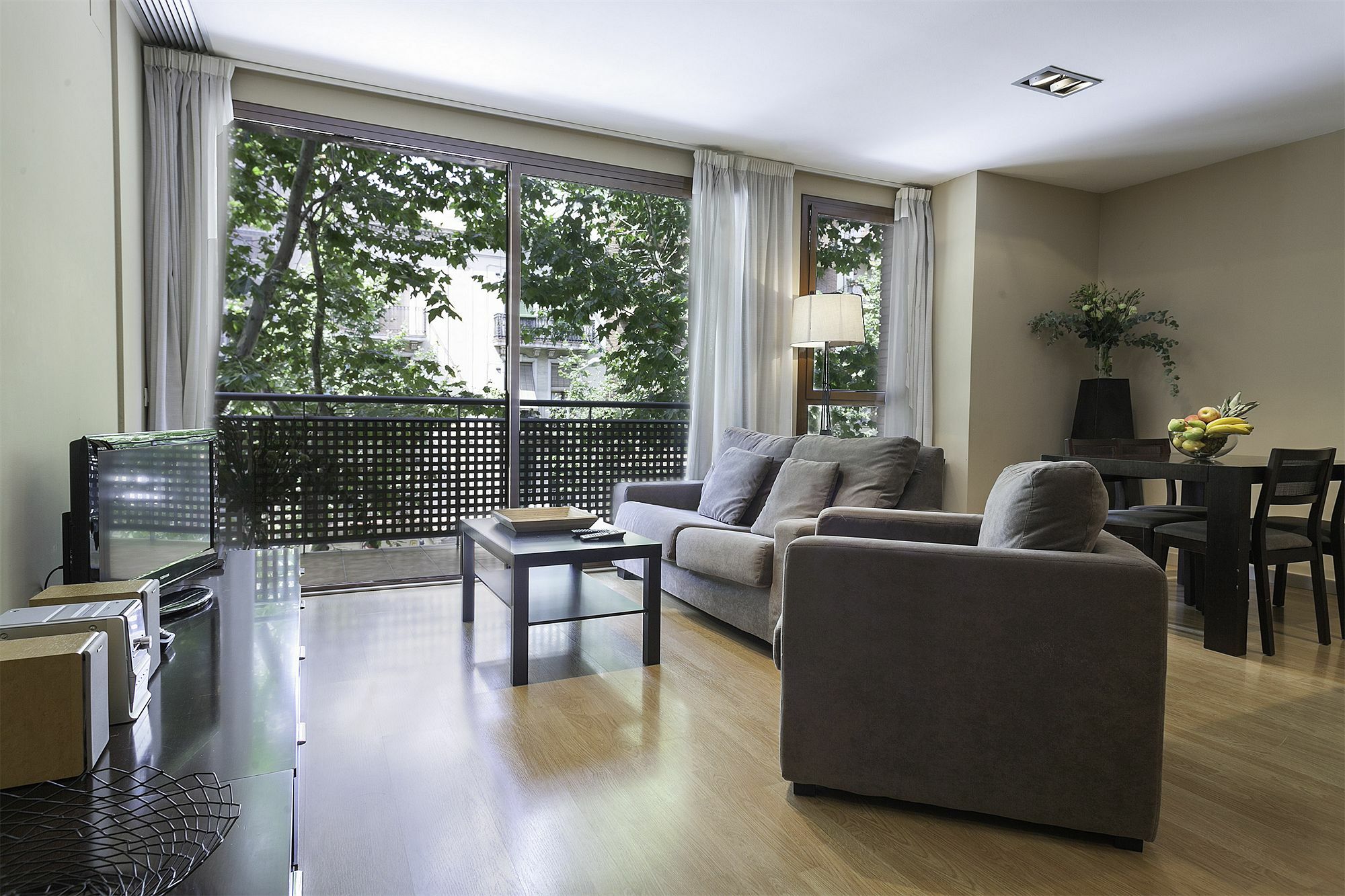 Short Stay Group Camp Nou Serviced Apartments 바르셀로나 외부 사진